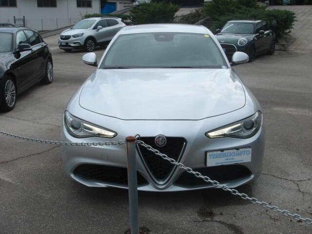 Alfa Romeo Giulia 2.2 Turbodiesel 160 CV AT8 Business