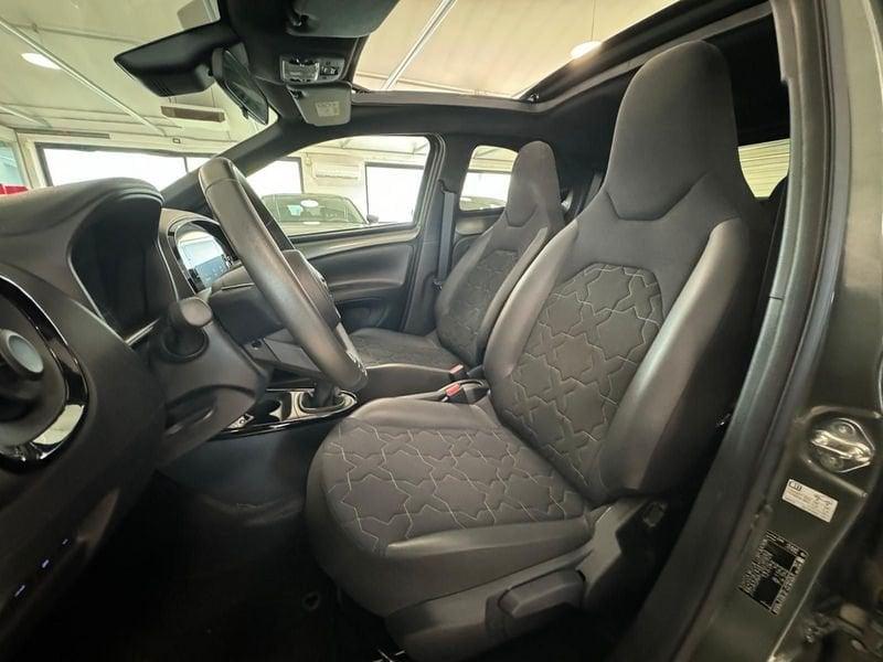 Toyota Aygo X Aygo X 1.0 VVT-i 72 CV 5 porte Limited Air