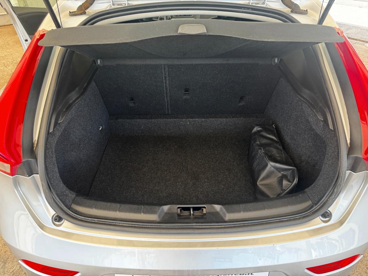 Volvo V40 D2 1.6 Business 115 Cv - 11/2013