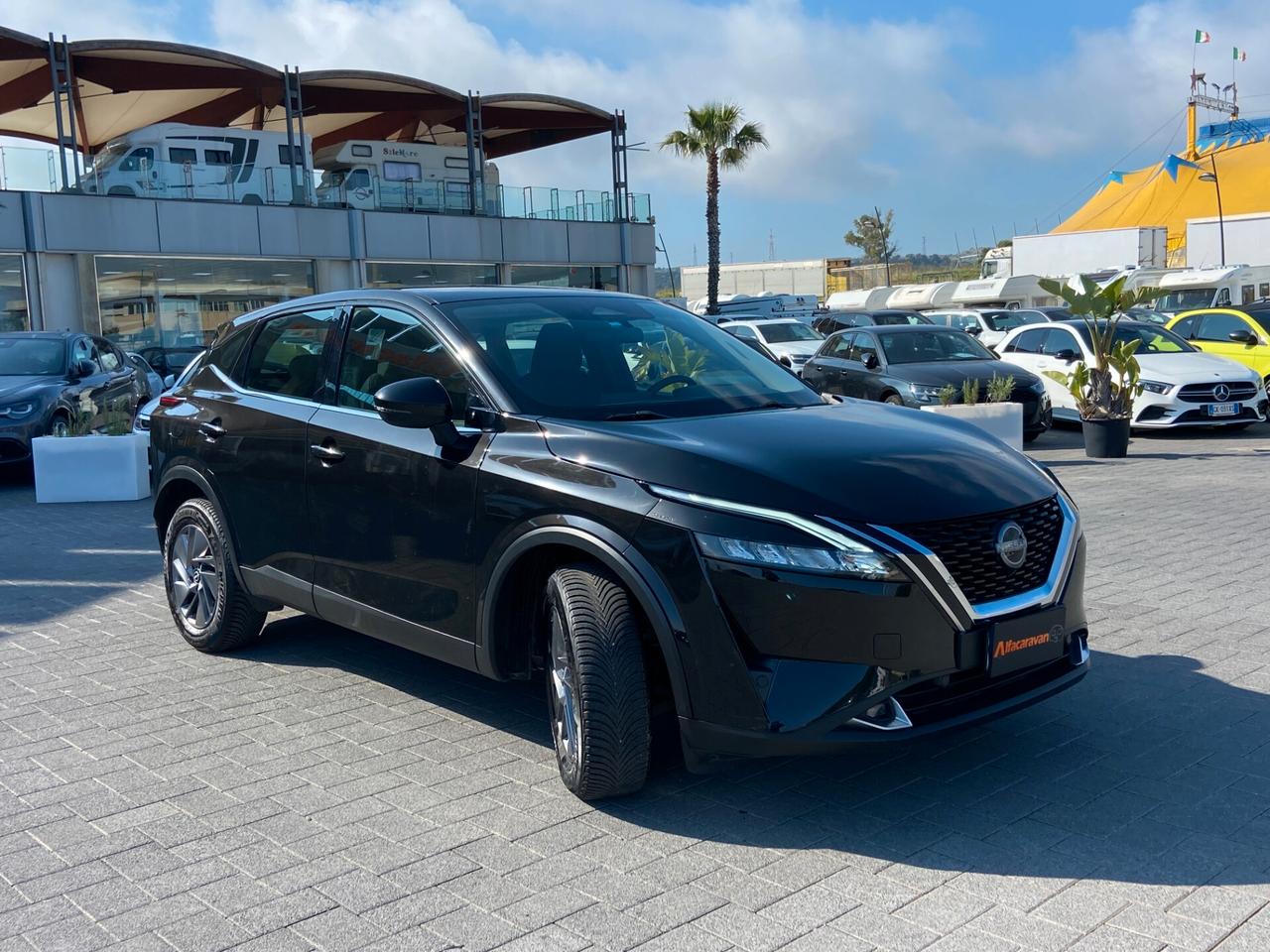 Nissan Qashqai 1.3 mhev Business 2wd 158cv xtronic