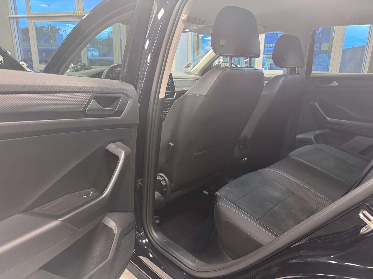 VOLKSWAGEN T ROC 2.0 TDI 150CV DSG 4X4 SPORT AND STYLE