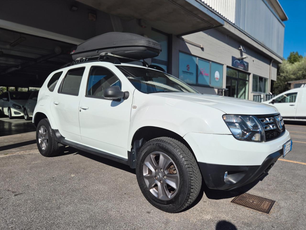 Dacia Duster 1.6 110CV 4x2 Lauréate POCHISSIMI KM