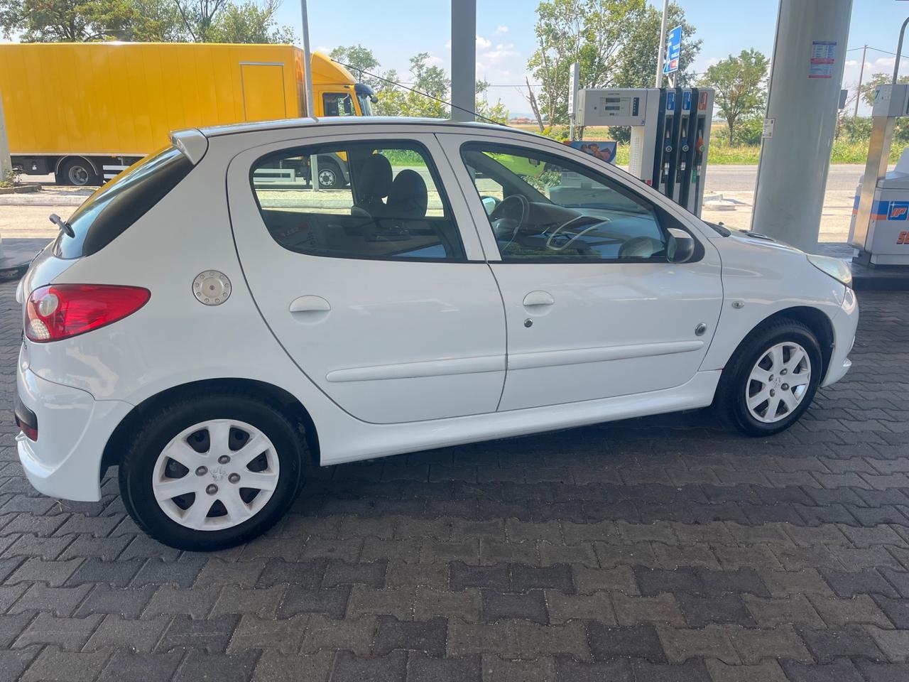 Peugeot 206 Plus 1.1 60CV 5p. Generation ECO GPL