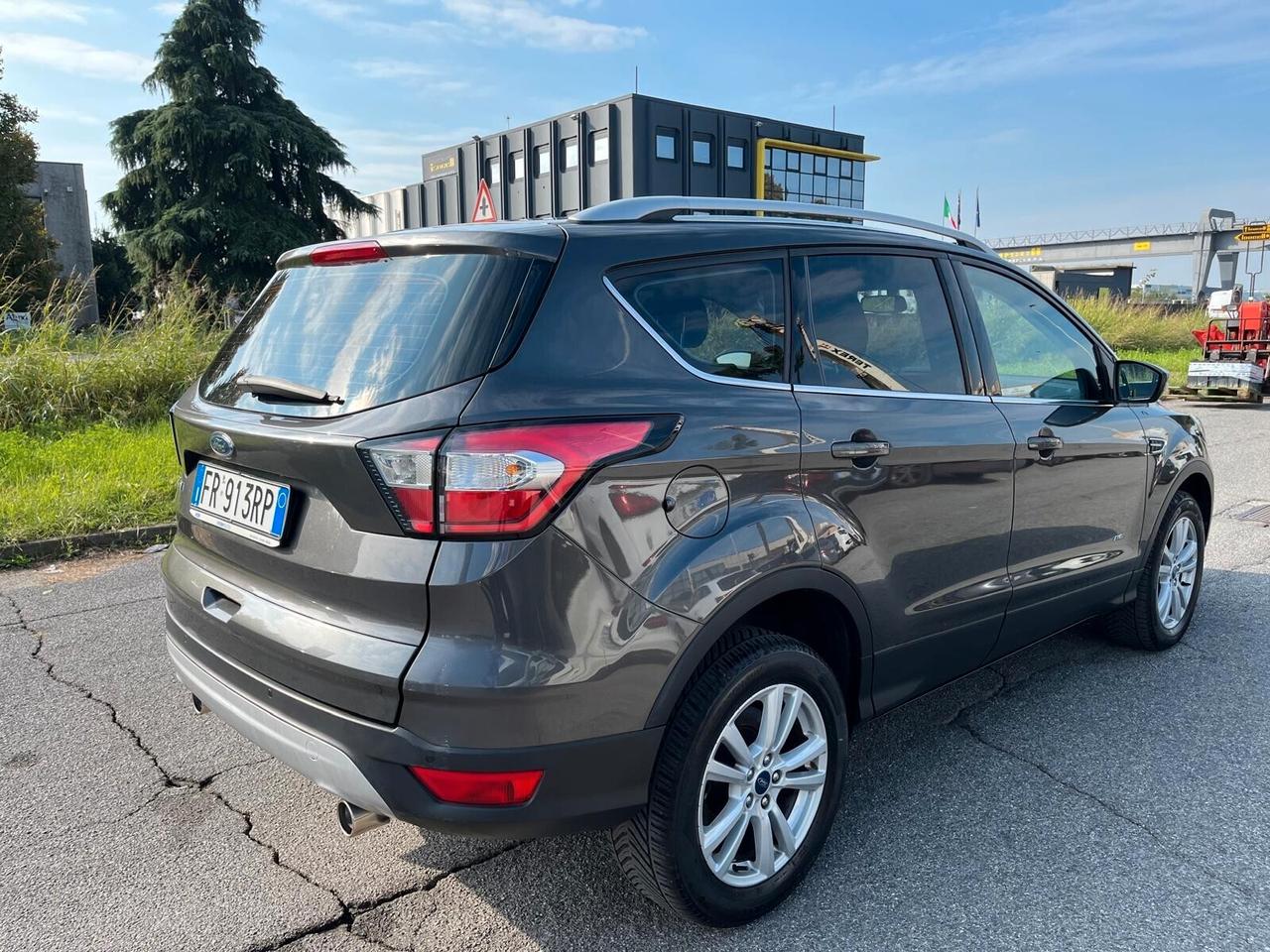 Ford Kuga 2.0 TDCI 150 CV S&S 4WD Powershift