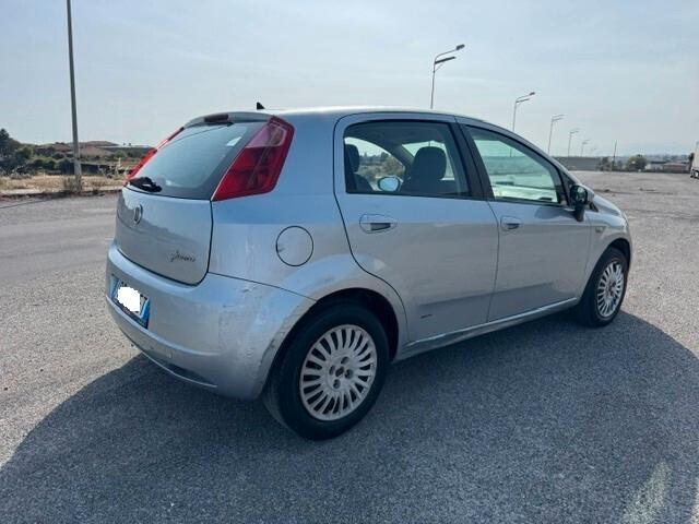 Fiat Grande Punto 1.3 MJT 75 CV 5 porte Dynamic