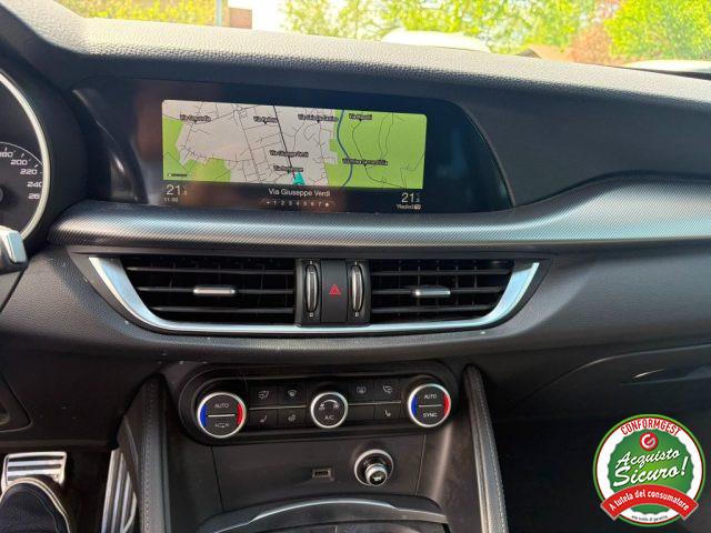 ALFA ROMEO Stelvio 2.0 Turbo 200 CV AT8 Q4 Super