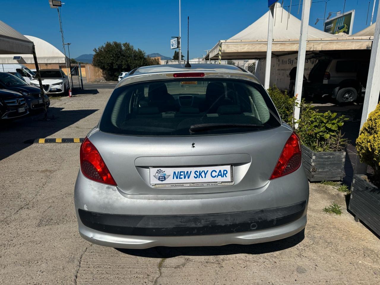 Peugeot 207 1.4 HDi 70CV 5p.