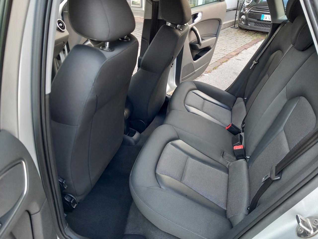 Audi A1 1.6 TDI S tronic SPB SLINE