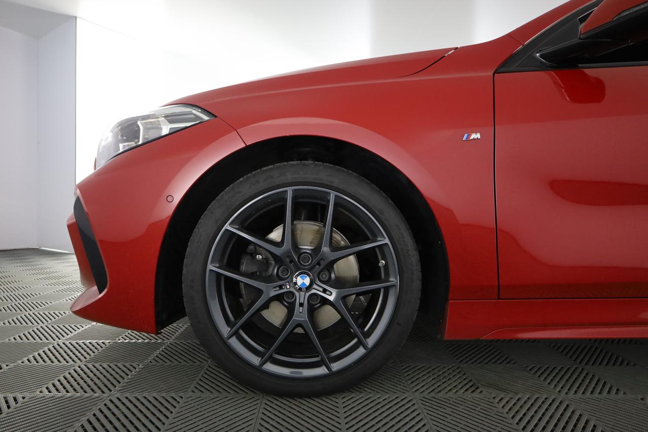 BMW Serie 1 (F40) 118i 5p. Msport