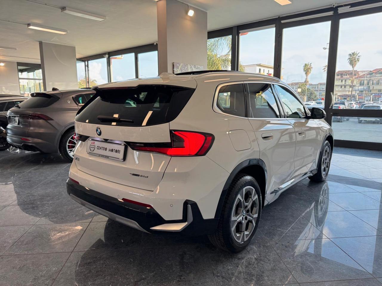 BMW X1 sdrive18d X-Line Edition Tetto 360 Head-up