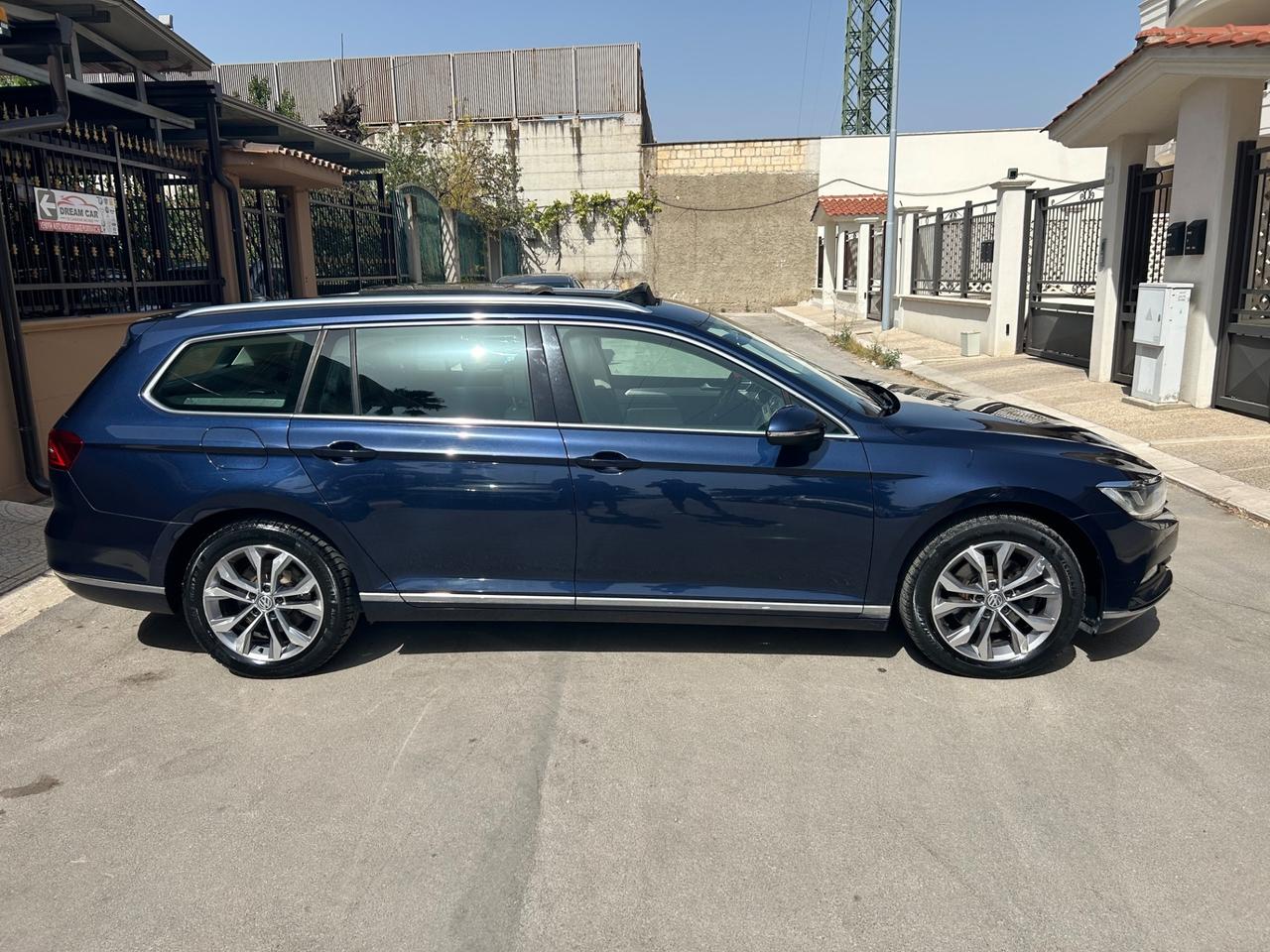 Volkswagen Passat Variant 2.0 TDI 190 CV DSG Highline BlueMotion Tech.