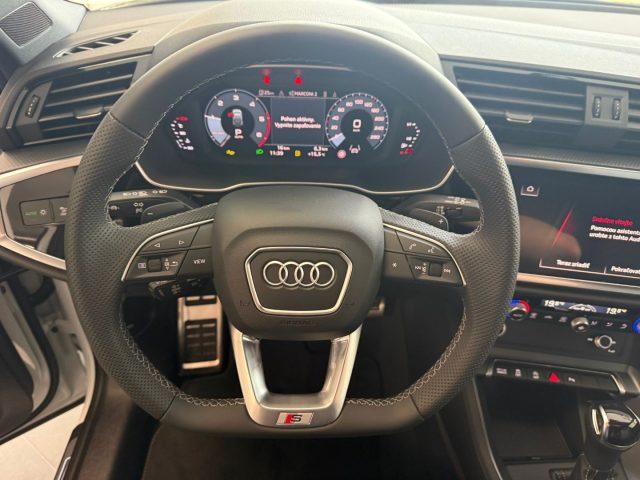 AUDI Q3 SPB 35 TDI S tronic Identity Black