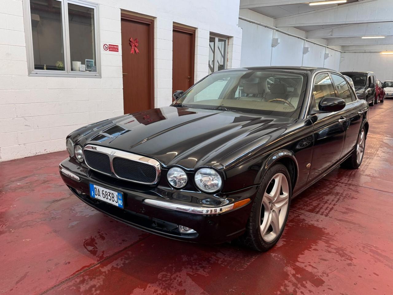 Jaguar XJ 4.2 V8 cat Sovereign