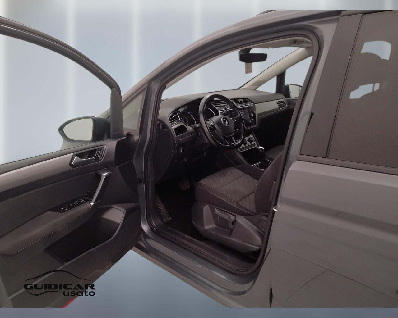 VOLKSWAGEN Touran III 2015 - Touran 2.0 tdi Business dsg
