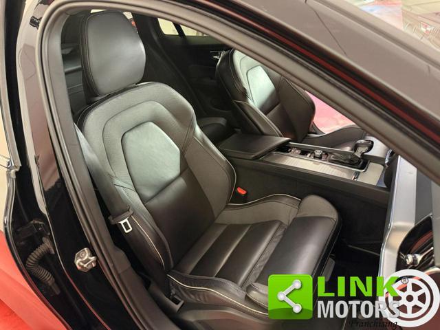 VOLVO V60 D3 Geartronic R-design - IVA -FULL- GANCIO -24MESI