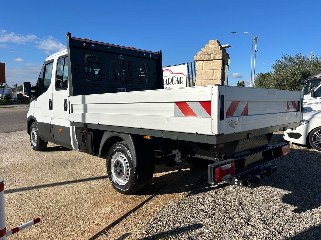 IVECO DAILY 7 POSTI 35S140