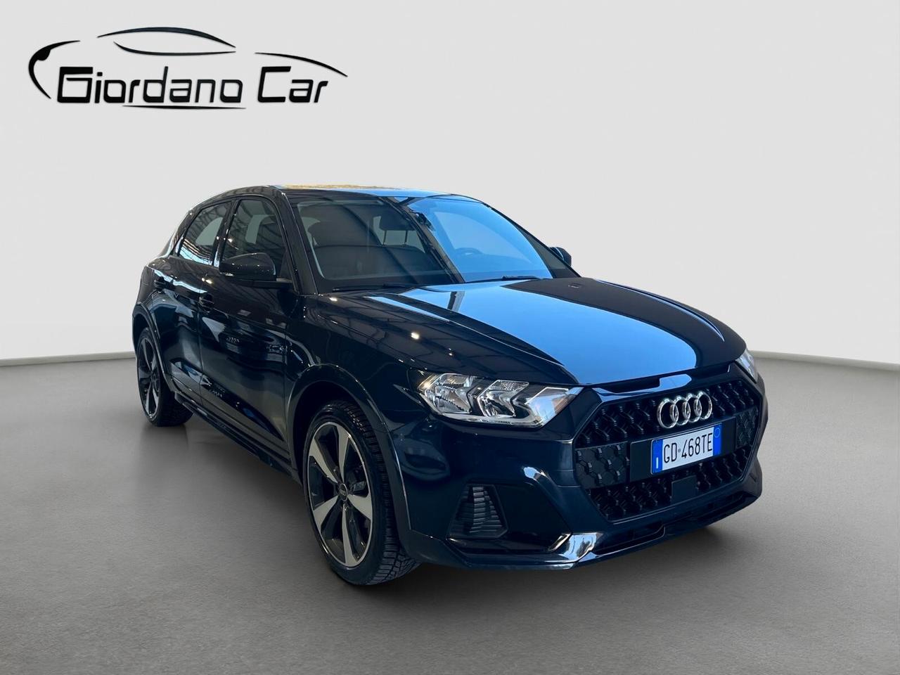 Audi A1 citycarver 30 TFSI S tronic Identity Contrast