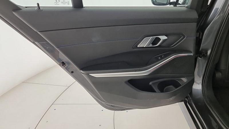 BMW Serie 3 330d 48V Msport