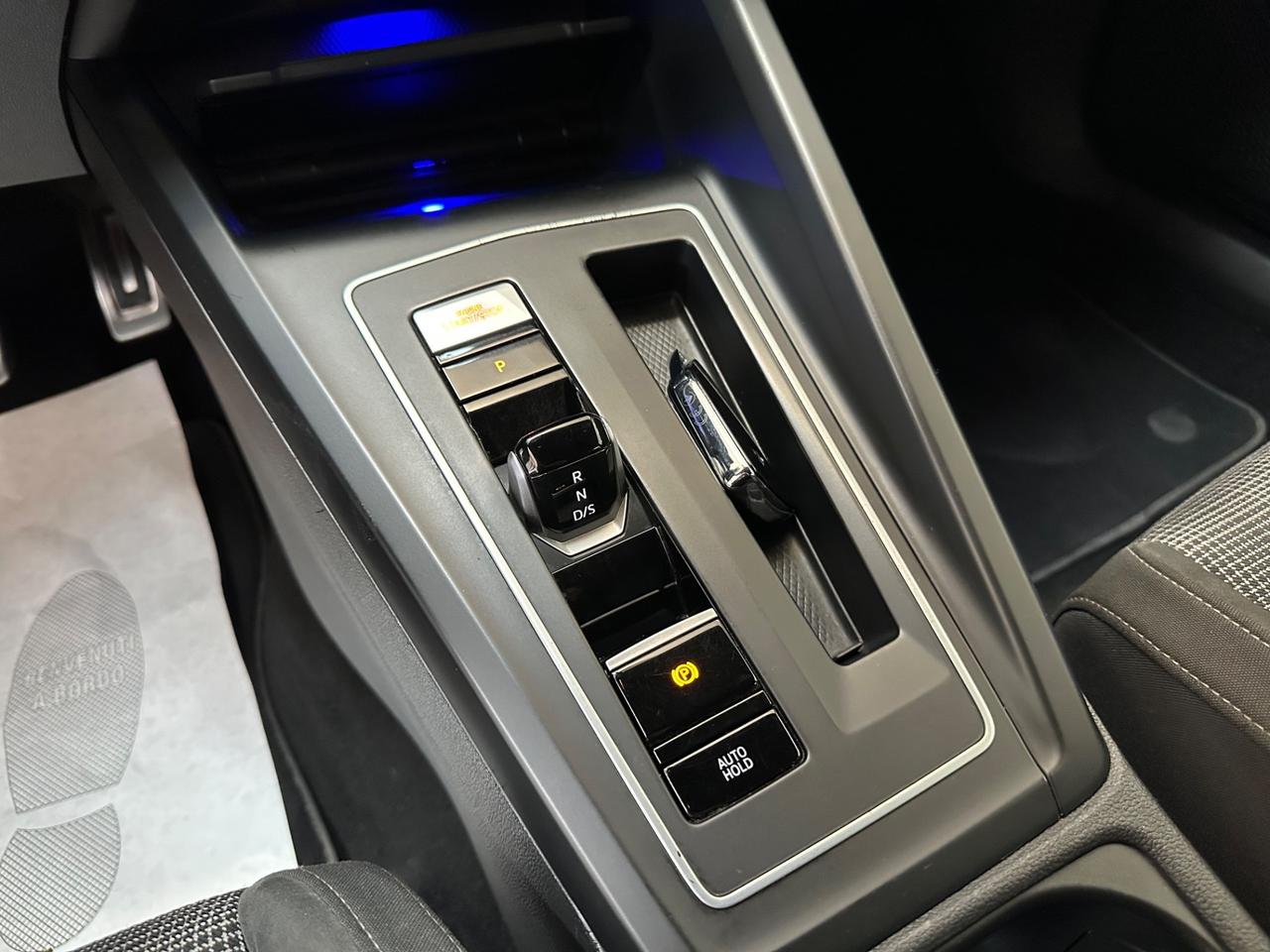 Volkswagen Golf 2.0 TDI DSG GTD