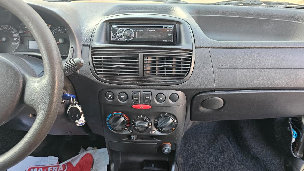 Passaggio incluso Fiat Punto 1.3 Multijet 16V 5 porte Dynamic