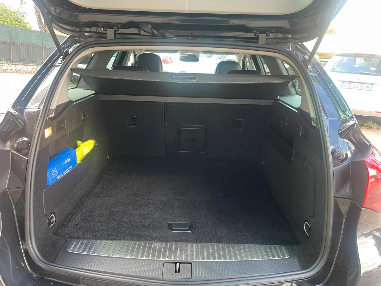 Opel Astra 1.7 CDTI 110CV Sports Tourer Cosmo NEO PATENTATI