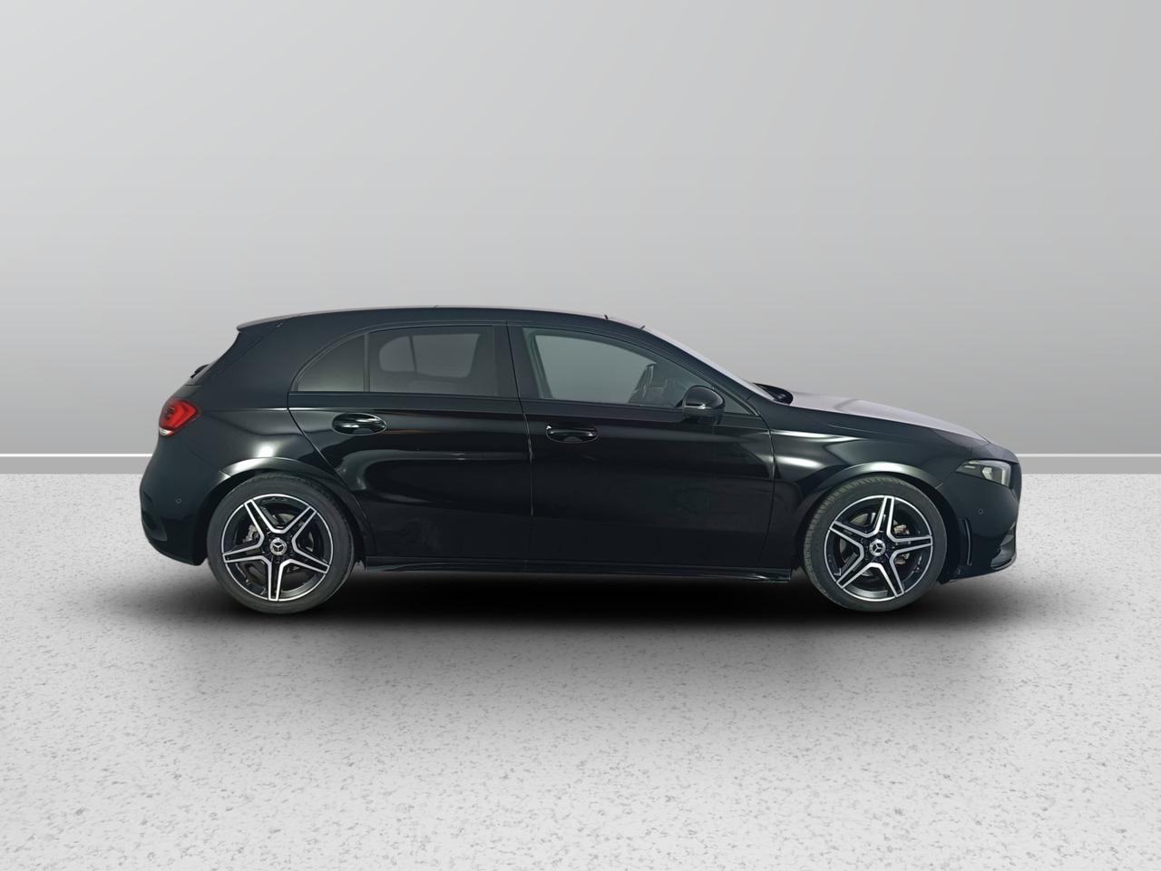 Mercedes-Benz Classe A - W177 2018 - A 180 d Premium