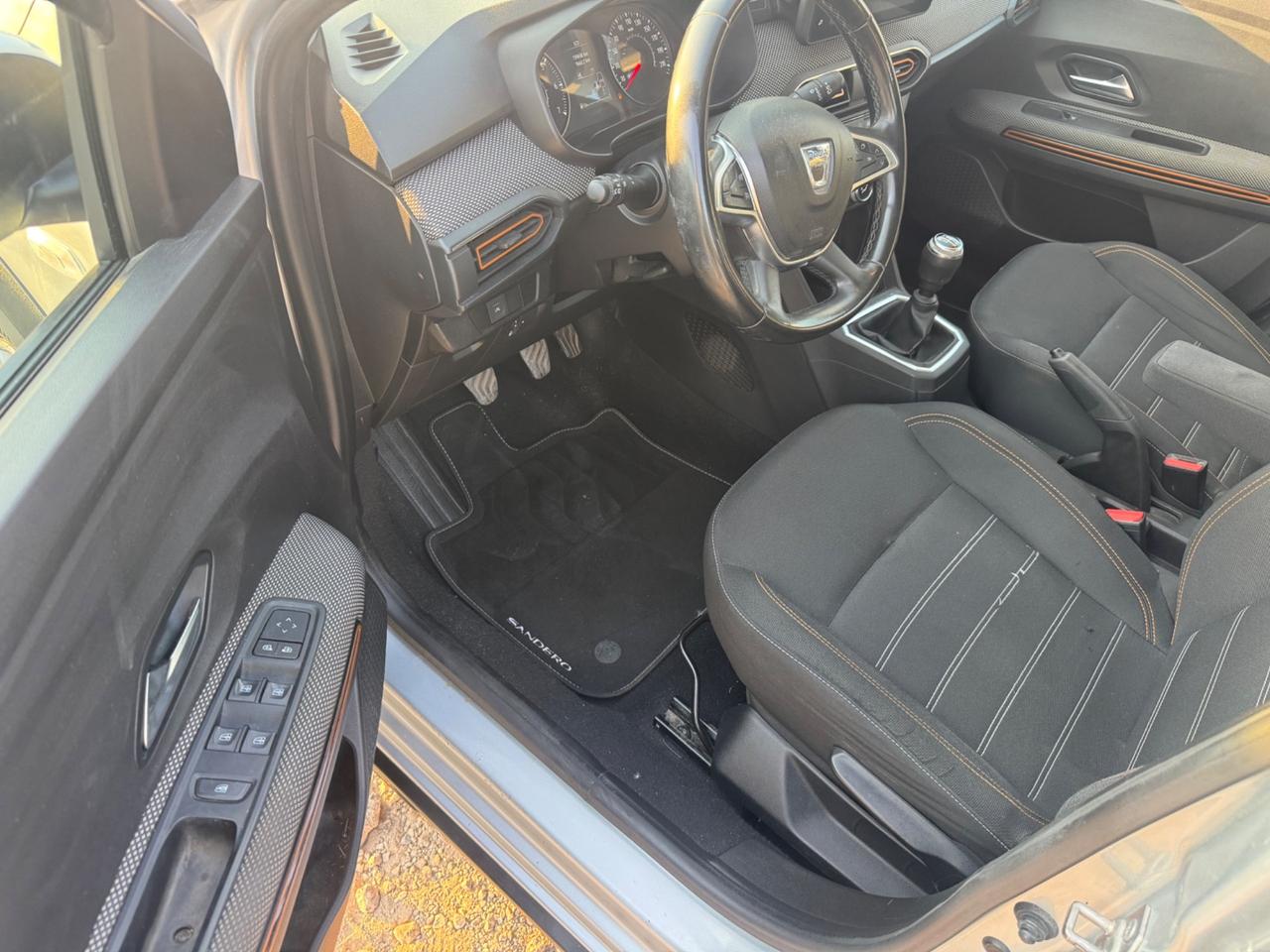 Dacia Sandero Stepway 1.0 TCe 100 CV ECO-G Comfort