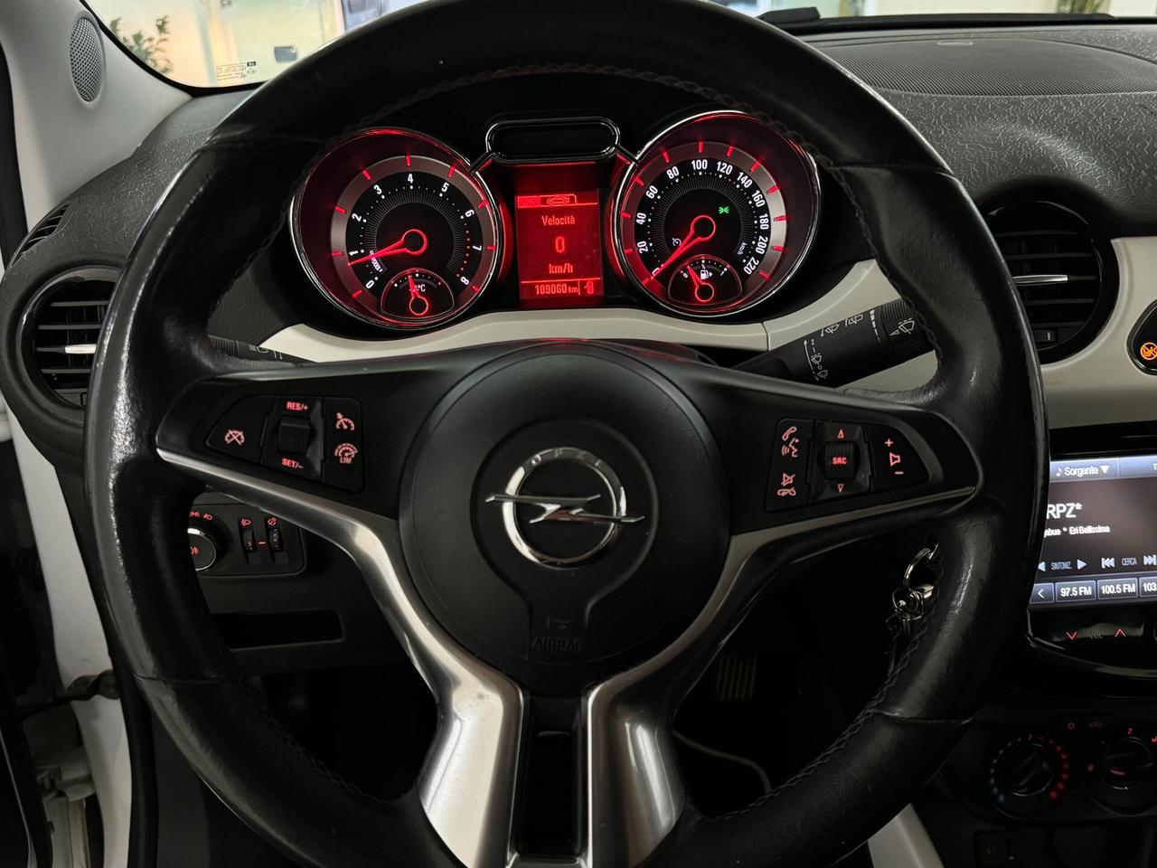 Opel Adam 1.4 87 CV GPL Tech Glam