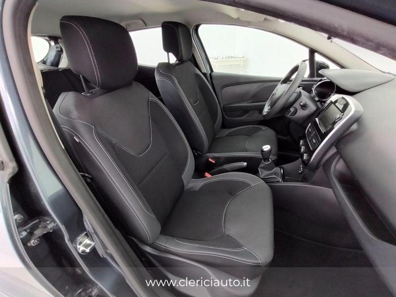 Renault Clio TCe 12V 75 CV 5 porte Moschino Zen