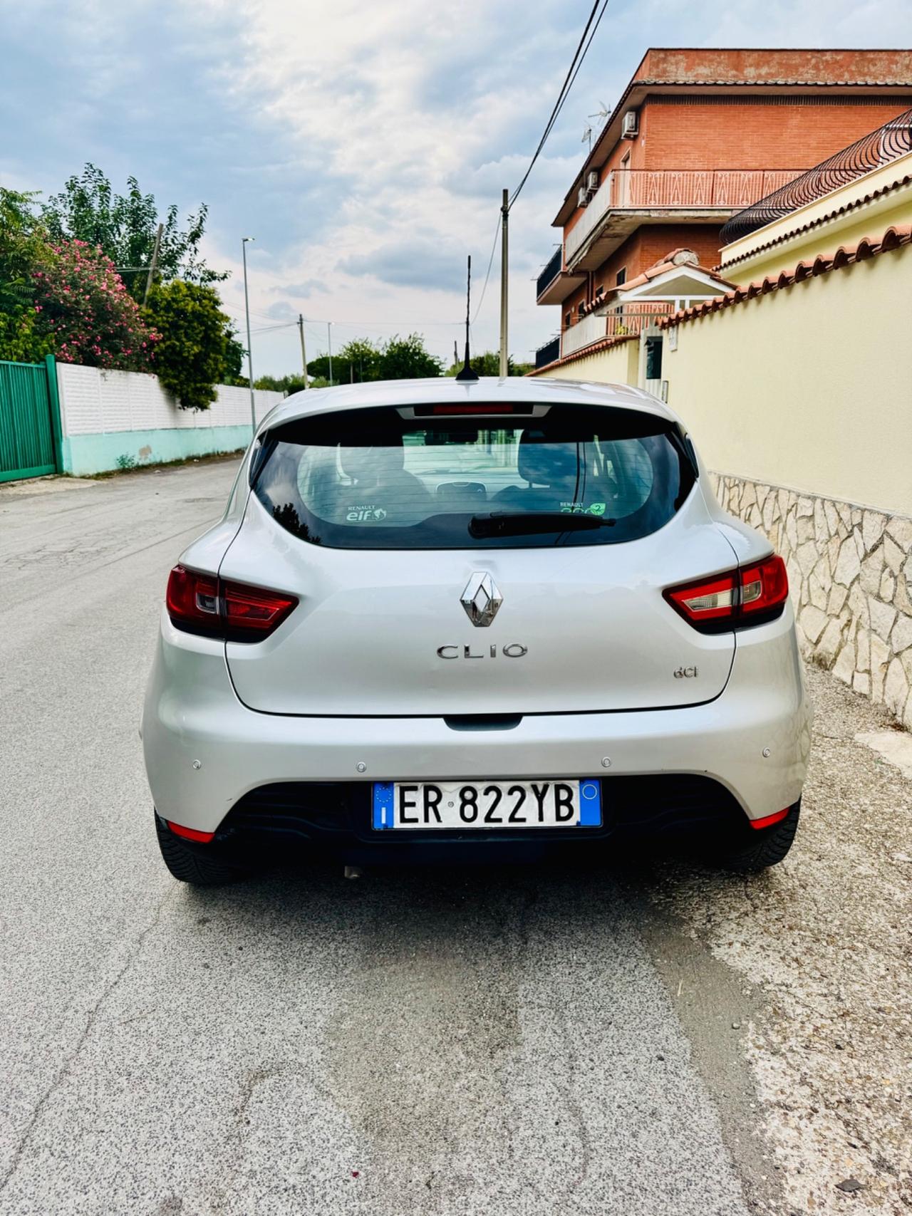 Renault Clio 1.5 dCi 75CV 5 porte Costume National