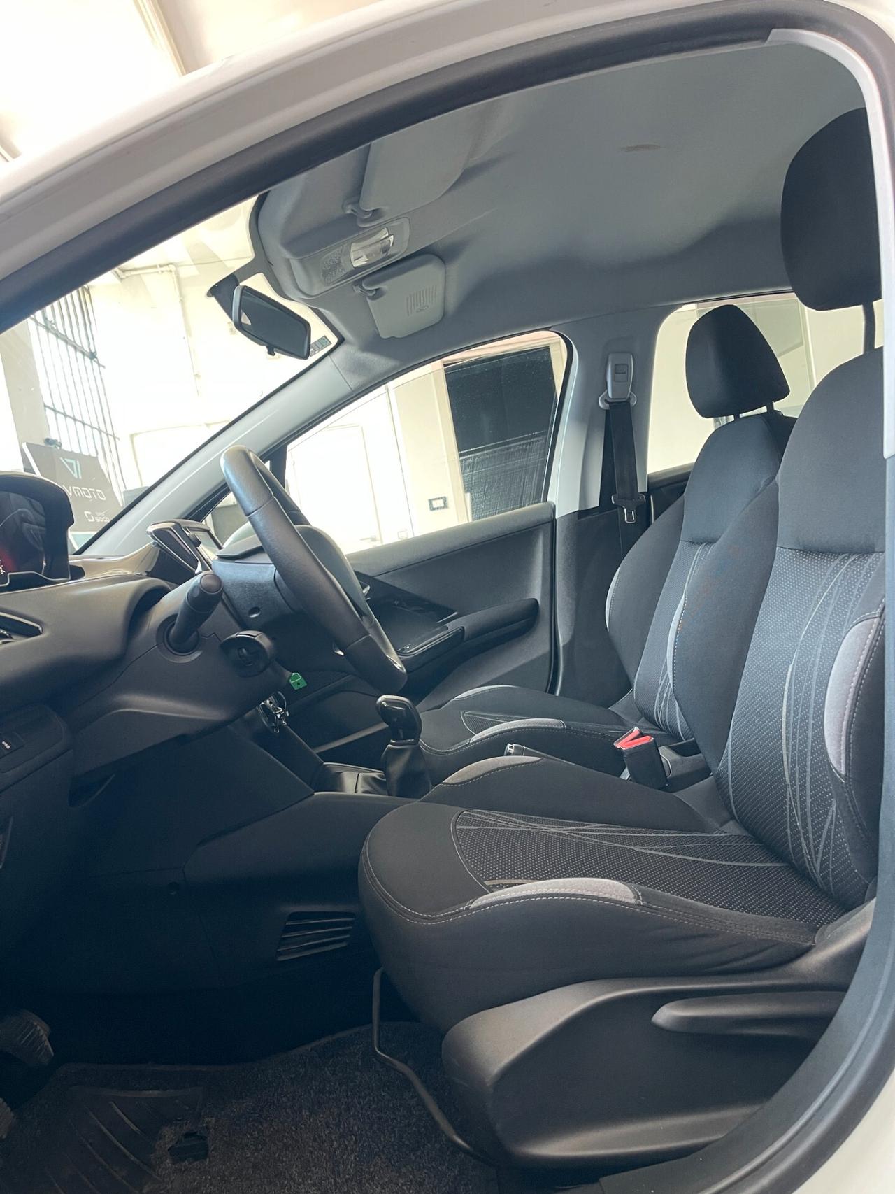 Peugeot 208 1.2 VTi 82 CV 5 porte Active