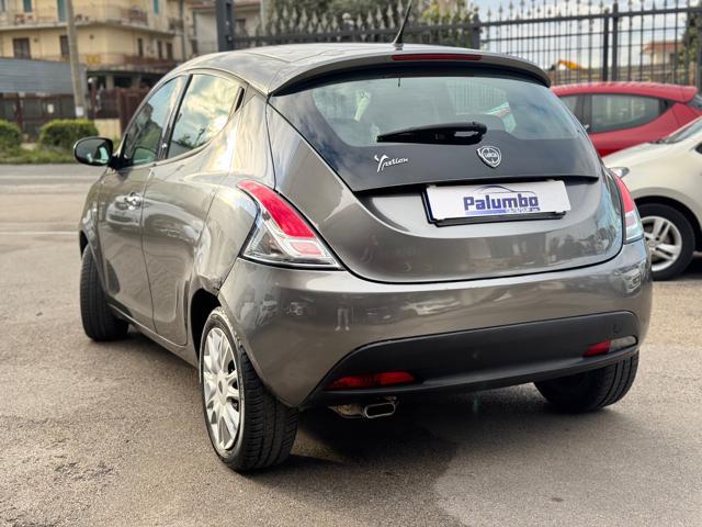 LANCIA Ypsilon 1.2 69 CV 5 porte GPL Ecochic Gold