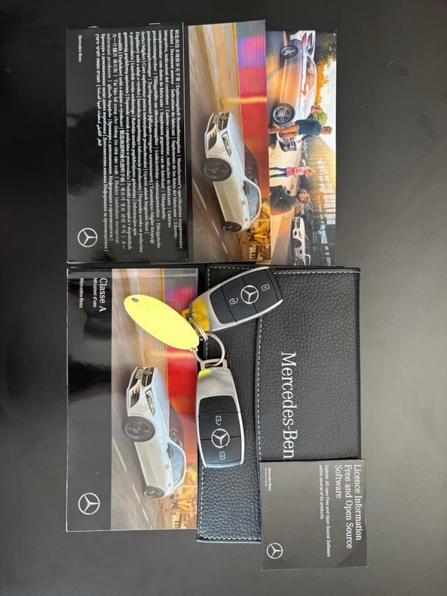 MERCEDES-BENZ A 180 d Automatic Sport ** KM CERTIF. MERCEDES **