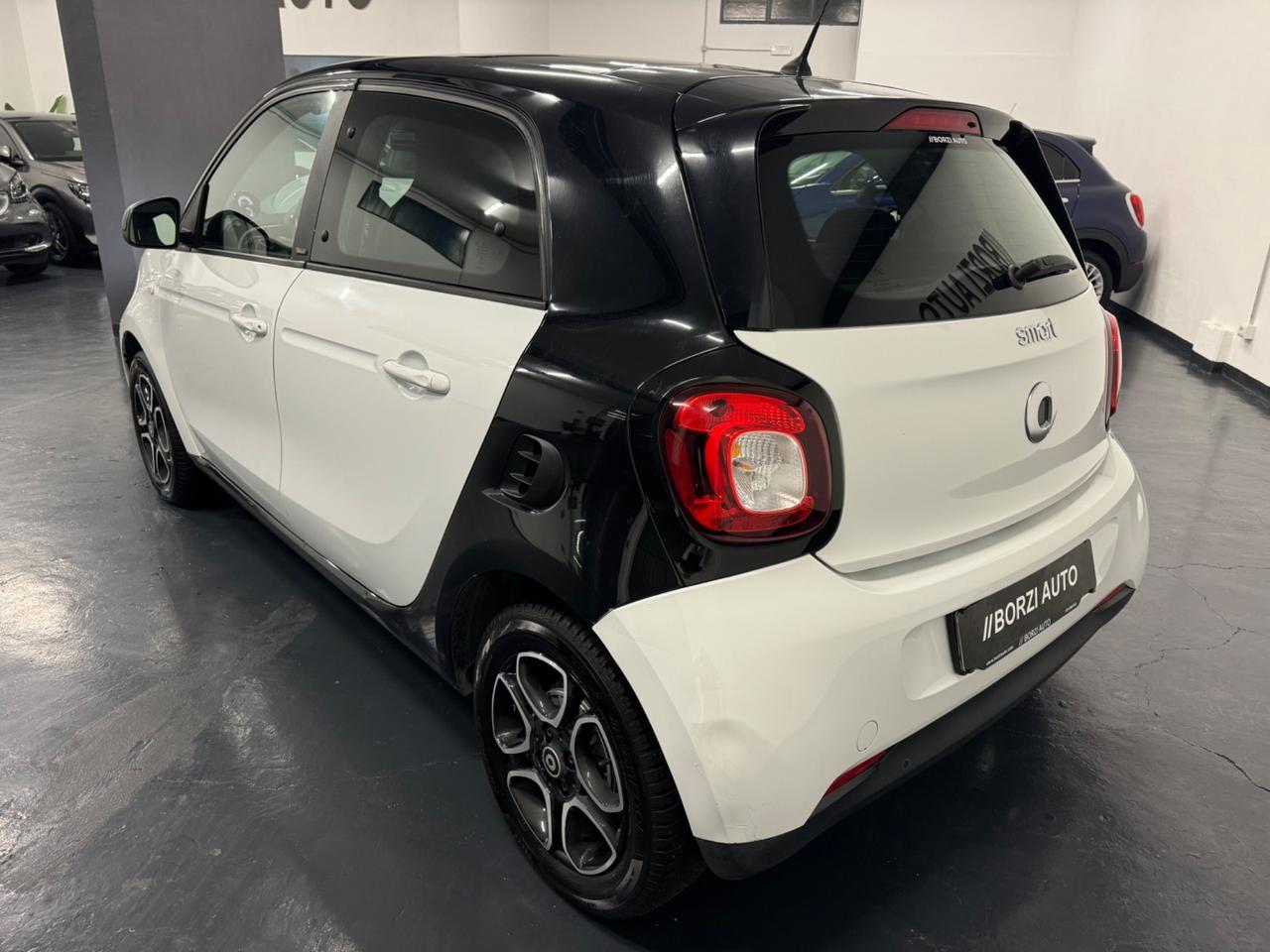 Smart ForFour 70 1.0 twinamic Passion PROMO!