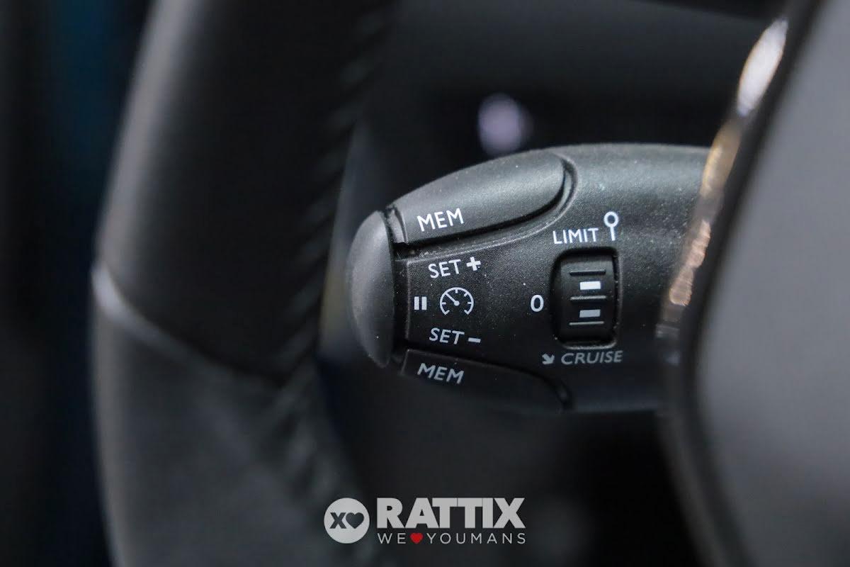 Peugeot 2008 1.2 Puretech 100CV Allure