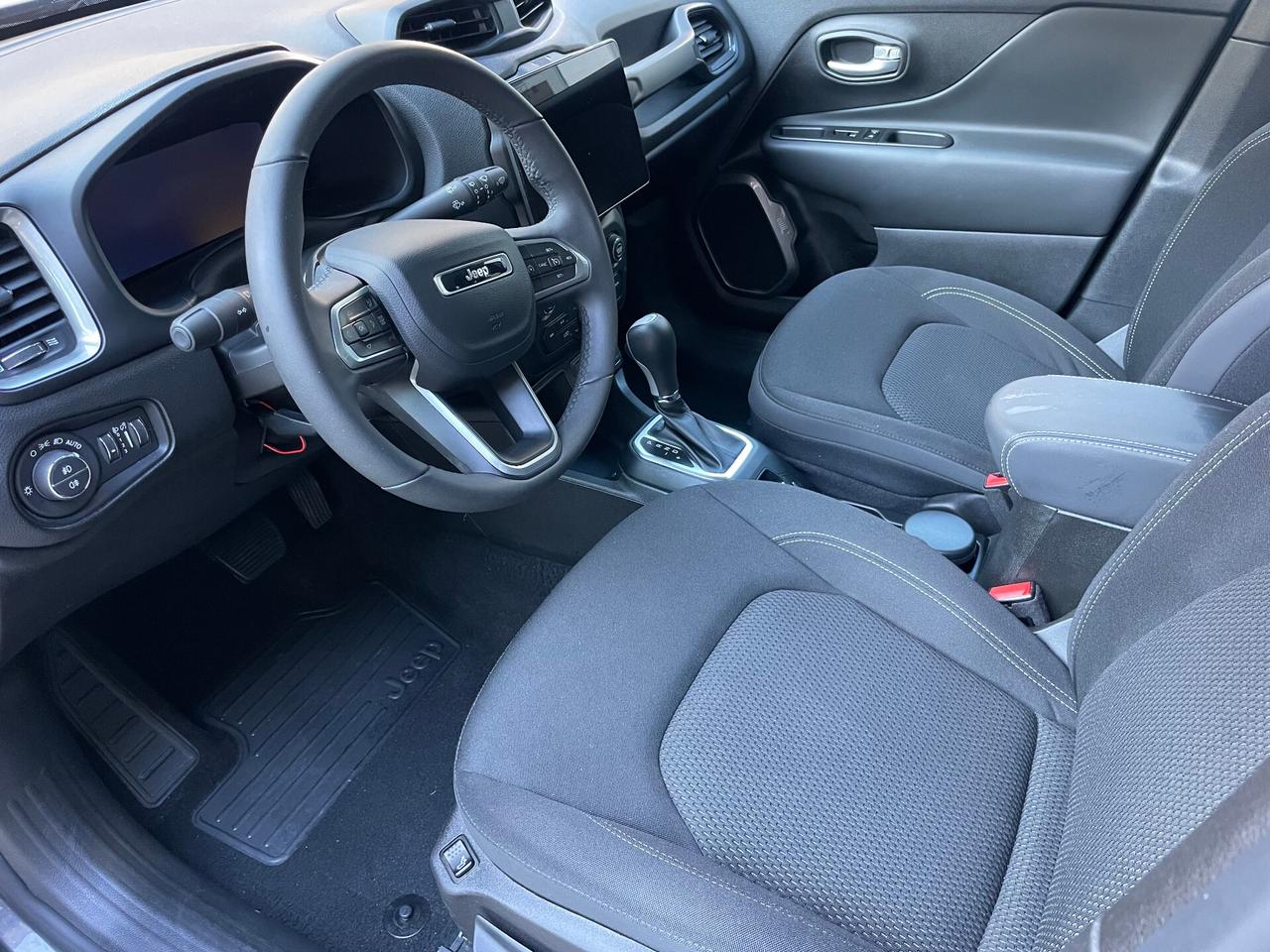 Jeep Renegade 1.5 Turbo T4 MHEV Limited restilyng