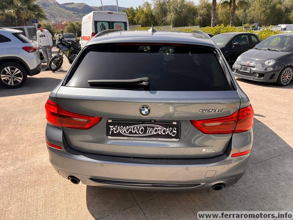 Bmw 520d xDrive Touring Luxury IVA ESPOSTA