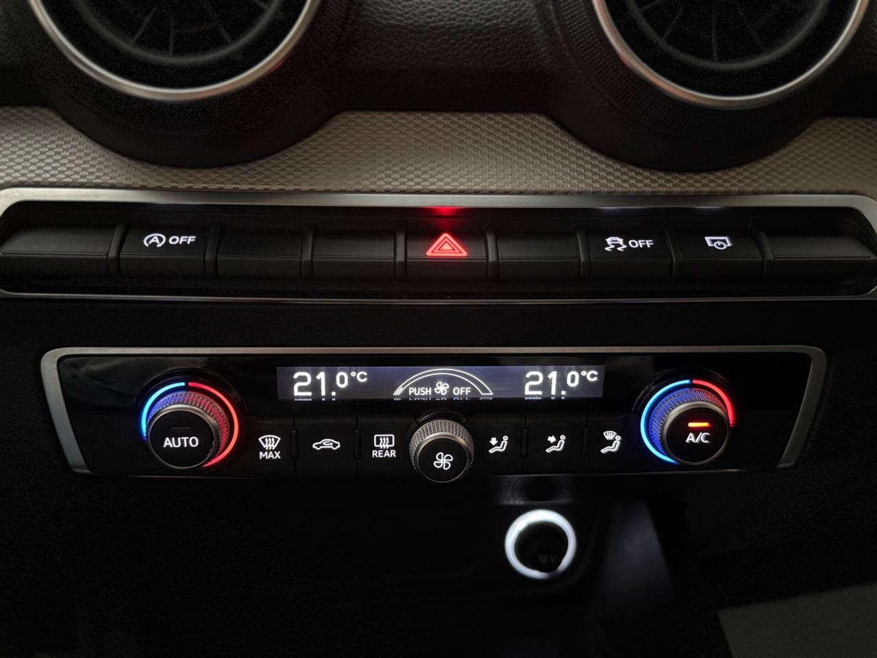 Audi Q2 30 TDI Business Design