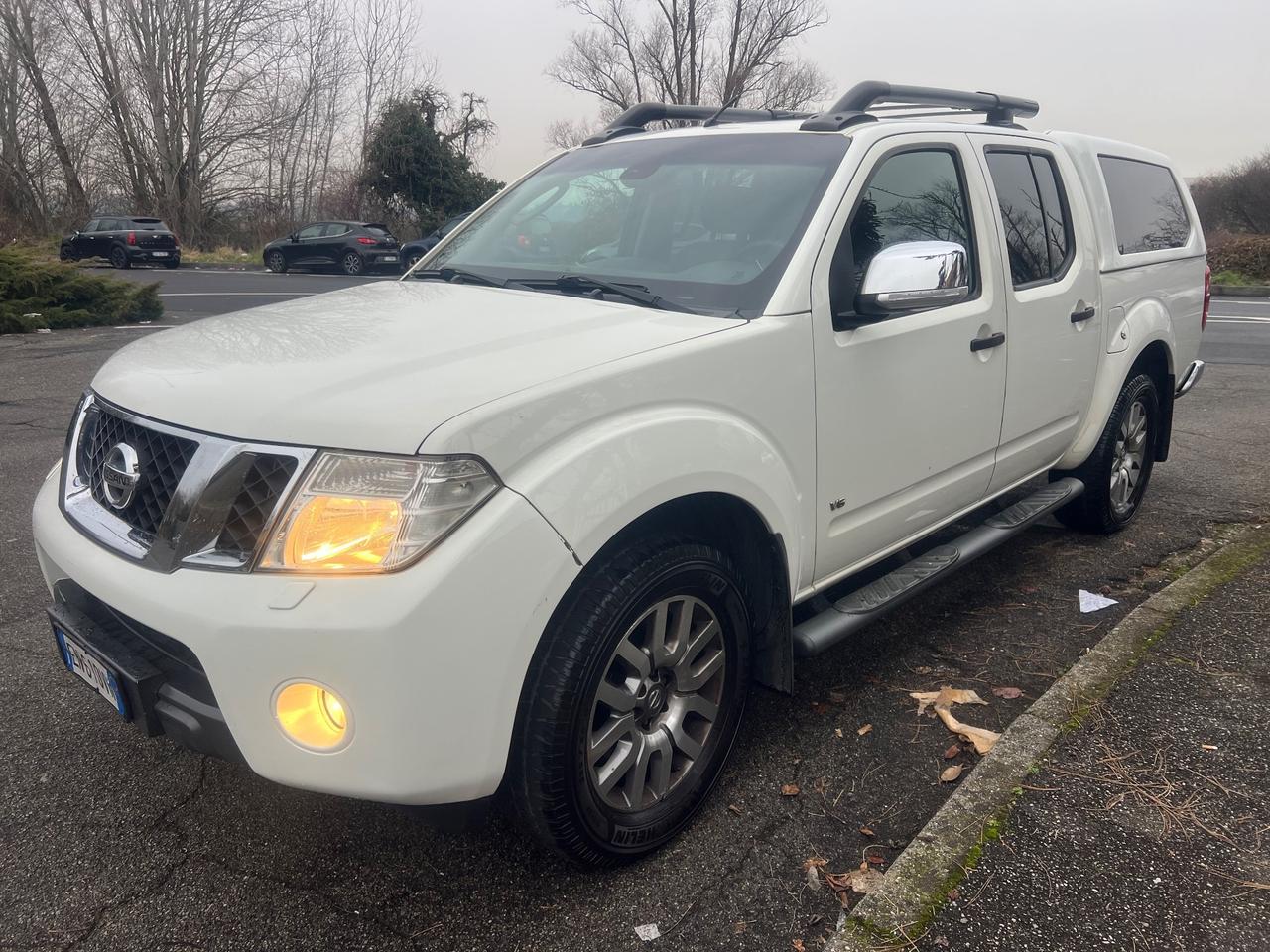 Nissan Navara 3.0 dCi 4 porte Double Cab LE V6
