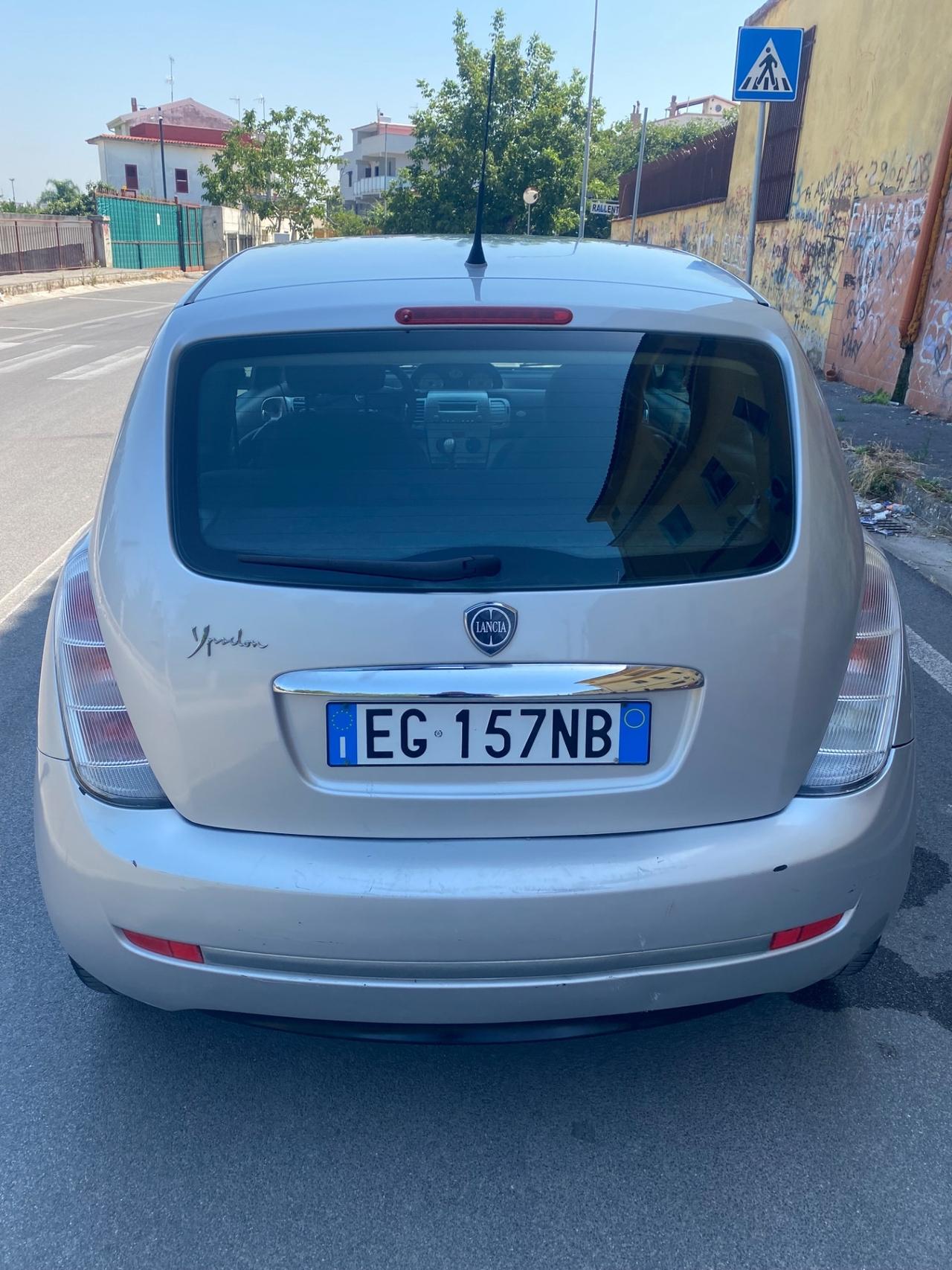 Lancia Ypsilon GPL Anno 2011 TAGLIANDATA