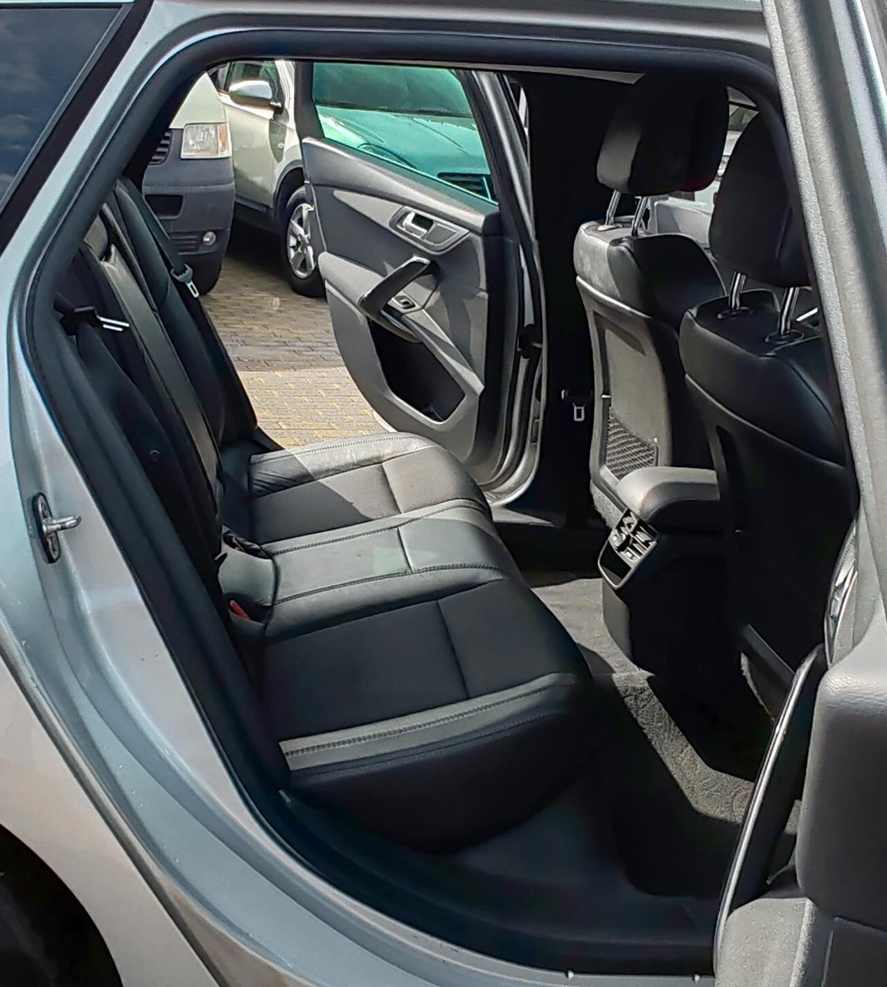 Peugeot 508 BlueHDi 180 EAT6 S&S SW GT