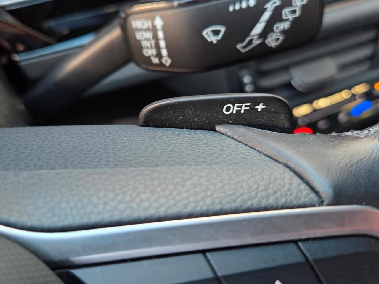 Volkswagen Taigo 1.5 TSI 150 CV DSG R-LINE