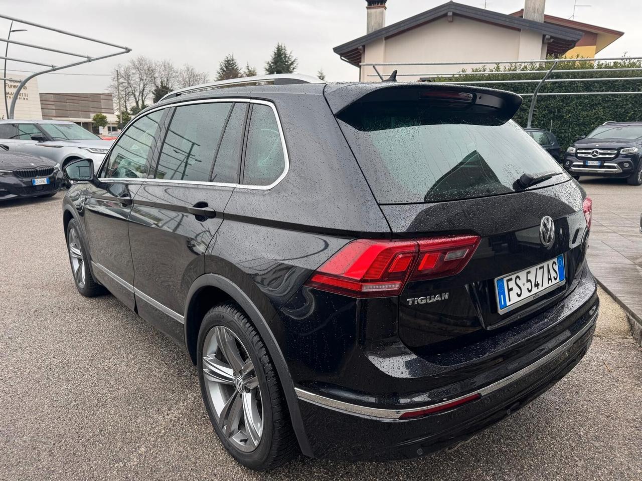 Volkswagen Tiguan 2.0 TDI DSG Sport R LINE