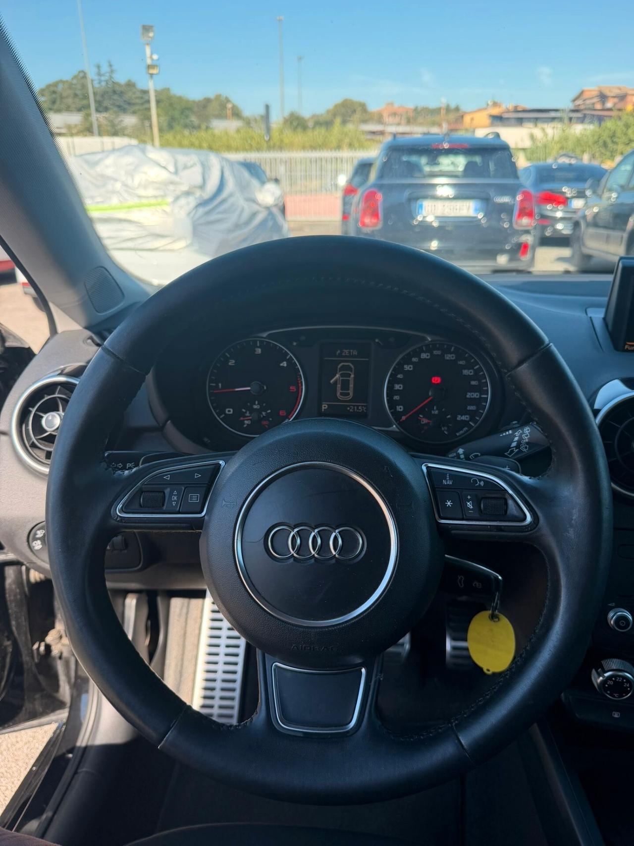 Audi A1 1.6 TDI S line edition plus