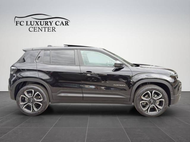 Jeep Avenger 1.2 t. e-hybr.mhev Summit fwd 110cv edct6