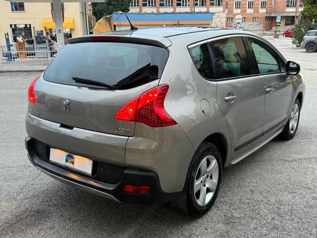 PEUGEOT 3008 1.6 HDi 112CV Allure