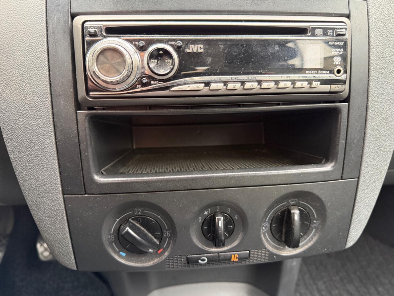 Skoda Fabia 1.4 benzina euro4 neopatentati spaziosoa