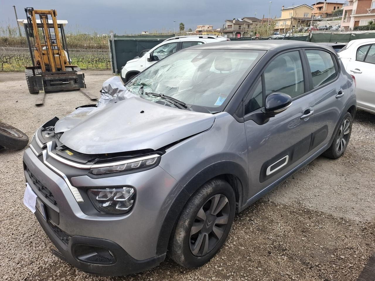 CITROEN C3 ANNO 2021 SHINE sinistrata marciante