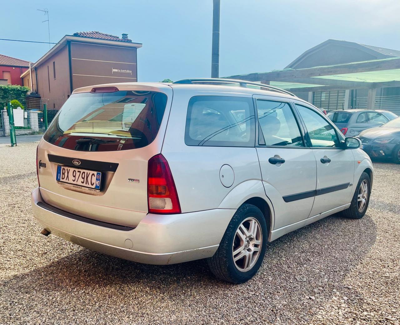 Ford Focus 1.8 TDDi cat SW Zetec