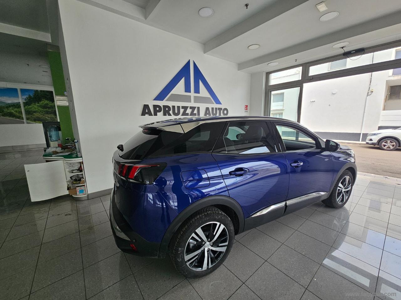 PEUGEOT 3008 BlueHDi 130 S&S EAT8 Allure